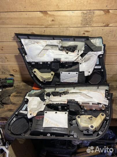 К-кт обшивки двери Honda Crosstour