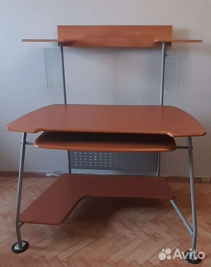 Компьютерный стол бу