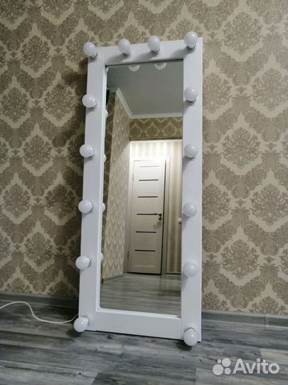 Гримерное зеркало