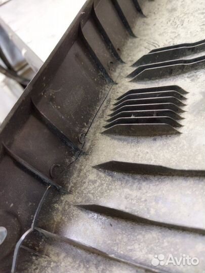 Обшивка двери багажника Suzuki Ignis HR M13A 1.3