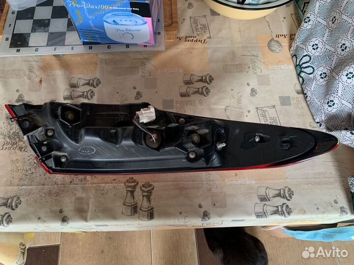 Задний правый фонарь Camry 70 полный led битое ст