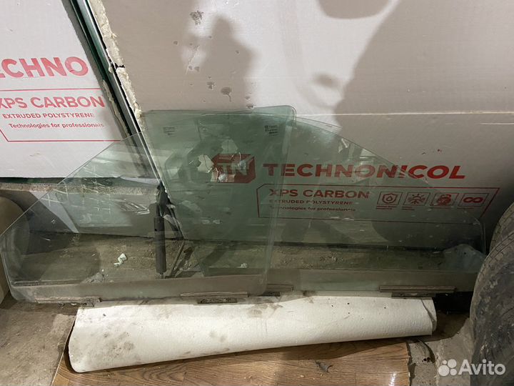 Стёкло боковое на Калину