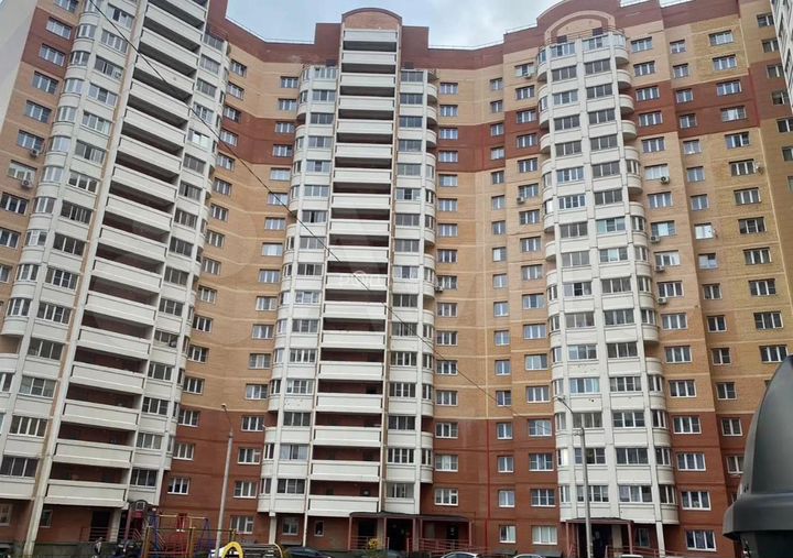 1-к. квартира, 50,6 м², 10/17 эт.