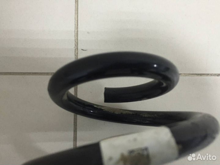 Пружина задняя Volkswagen Tiguan 2017