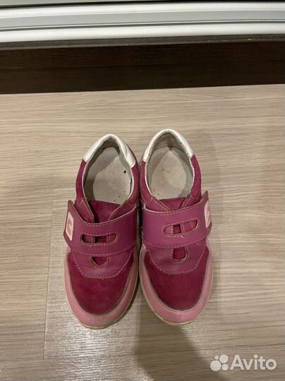 Кроссовки нат. кожа, р.29
