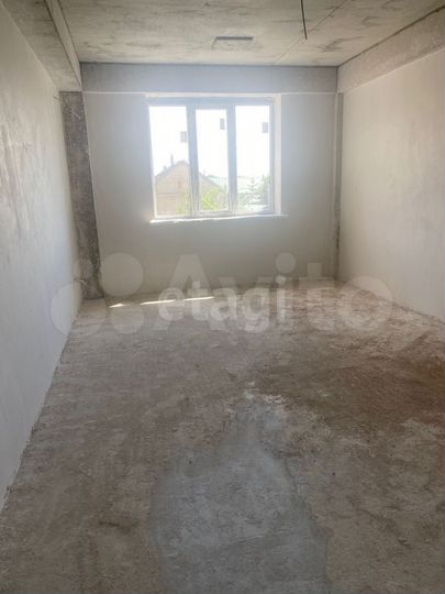 3-к. квартира, 84 м², 3/16 эт.