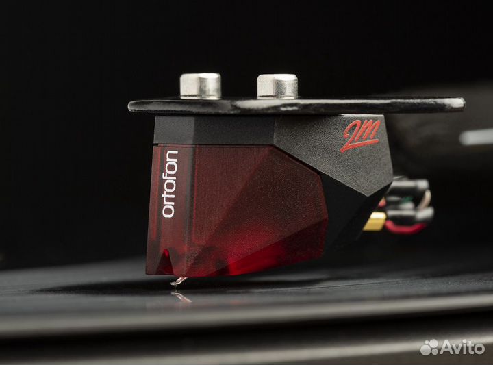 Винил Pro-Ject Debut Carbon EVO (2m Red) новый