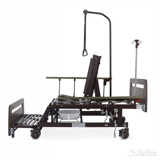 Медицинская кровать для лежачих больных