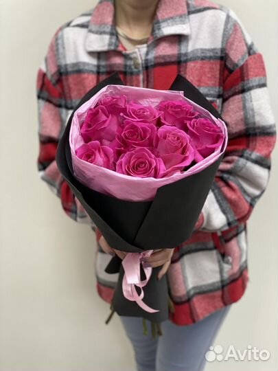 Доставка цветов и букетов