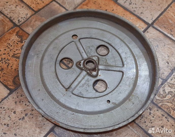 Шкив с шайбой стиральной машины Bosch вертикальной