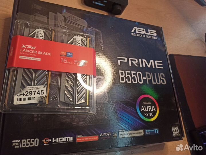 Материнская плата с процессором и озу. Ryzen 5600x