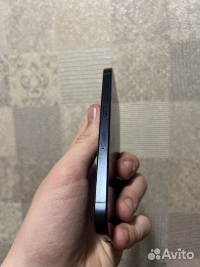 iPhone 15 Pro, 128 ГБ