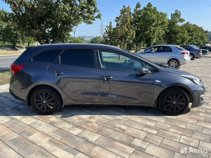 Kia Ceed 1.6 AT, 2017, 180 000 км