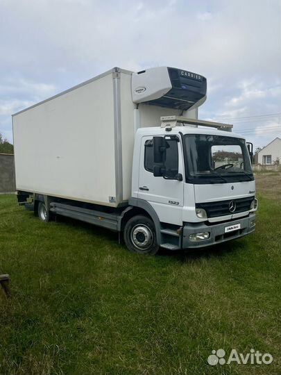 Промтоварный фургон Mercedes-Benz Atego 1523L, 2005