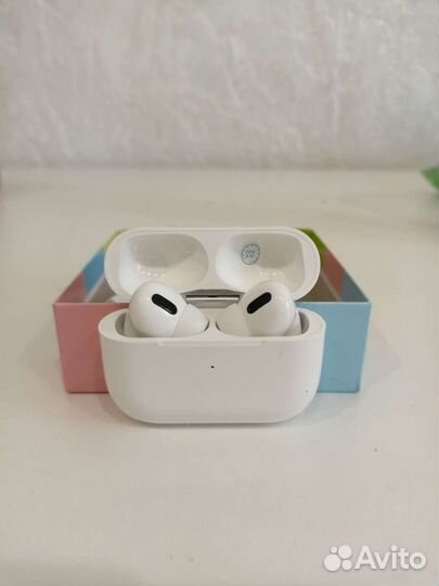 Беспроводные наушникиPro3