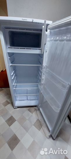 Холодильник бирюса б/у в отличном состоянии