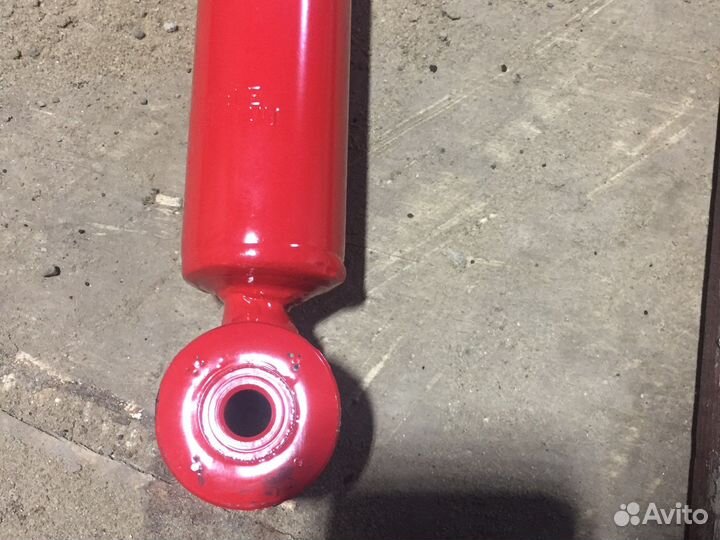 Амортизатор Volkswagen