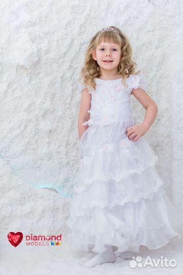 Платье праздничное