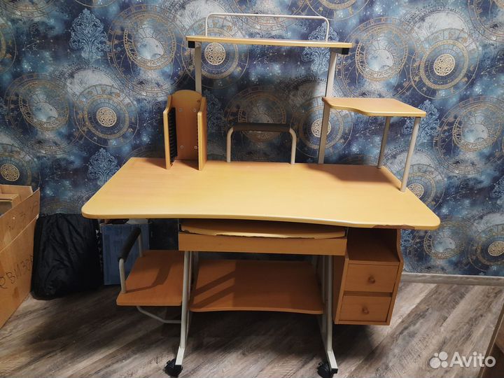 Компьютерный стол бу