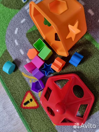 Развивающие игрушки