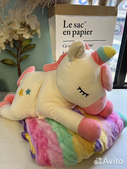 Мягкая игрушка единорог с пледом в комплекте