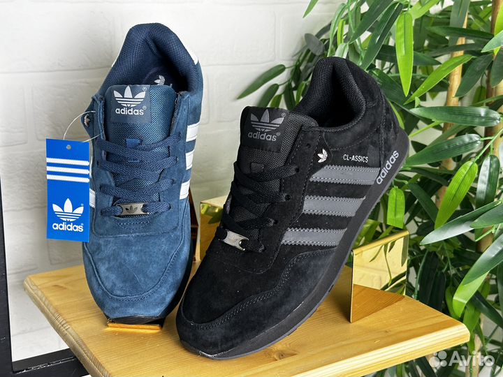 Кроссовки мужские Adidas Classics 41-46 черные