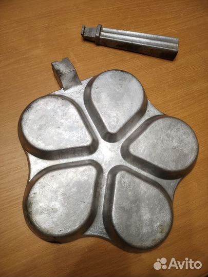 Сковорода для яичницы и оладьев