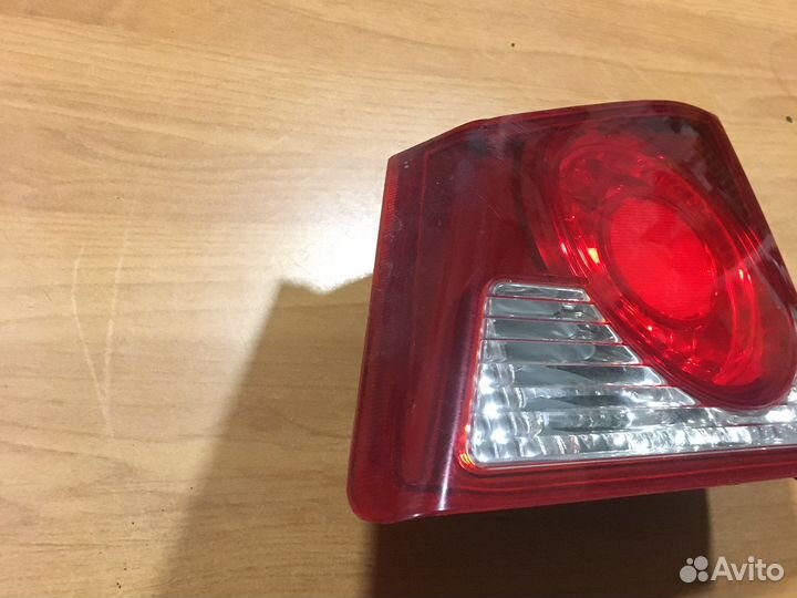 Фонарь правый внутренний Honda civic