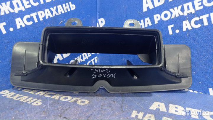 Воздухозаборник Volkswagen Polo 5 седан 2015