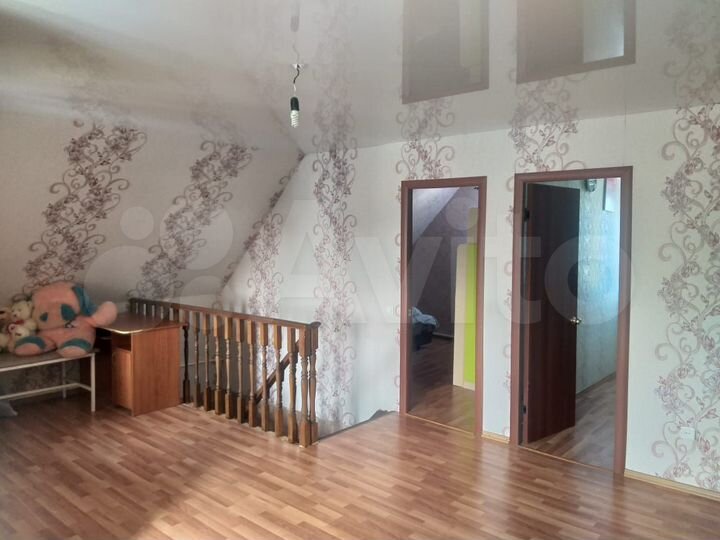 Дом 106 м² на участке 6,8 сот.