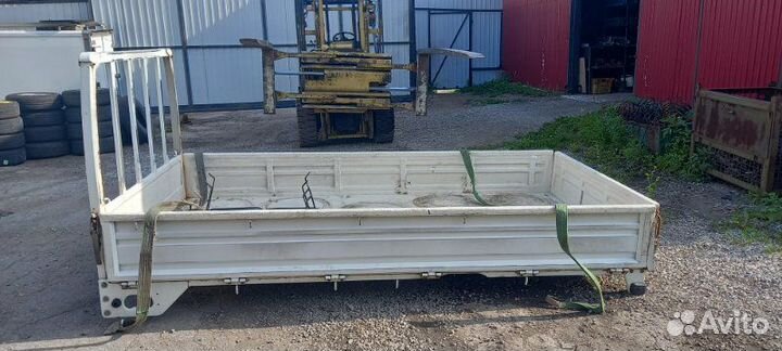 Кузов бортовой Mazda Titan WHF5T TF 2001