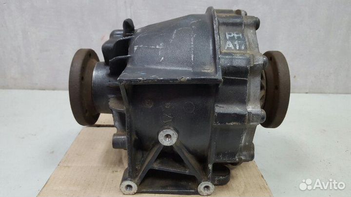 Редуктор Audi A8 D2 ABZ 4.2Л 1996