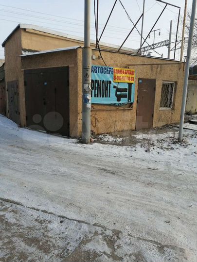 Гараж, > 30 м²