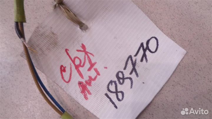 Антенна Cadillac SRX 2003-2009