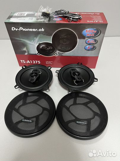 Автомобильные колонки Pioneer 13cm 600W