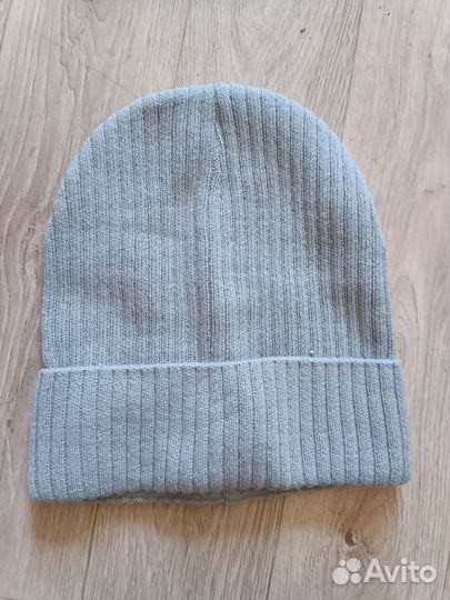Шапка серая