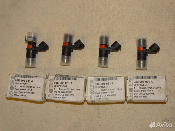 Форсунка топливная Skoda Fabia II