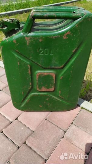 Металлическая канистра 20л СССР