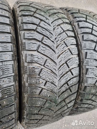 Michelin X-Ice North 4 205/55 R16