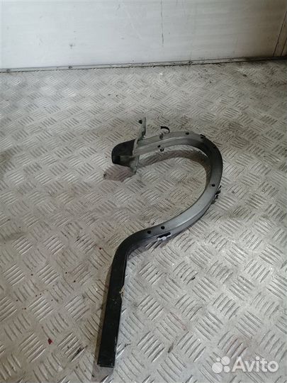 Петля крышки багажника задняя правая Hyundai Equus
