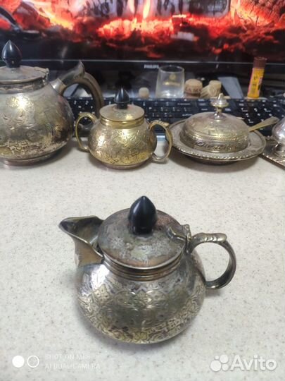 Индийский латунный прибор для сервировки