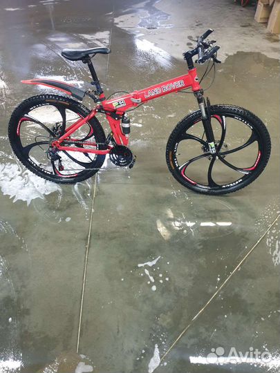 Велосипед на литых дисках 26