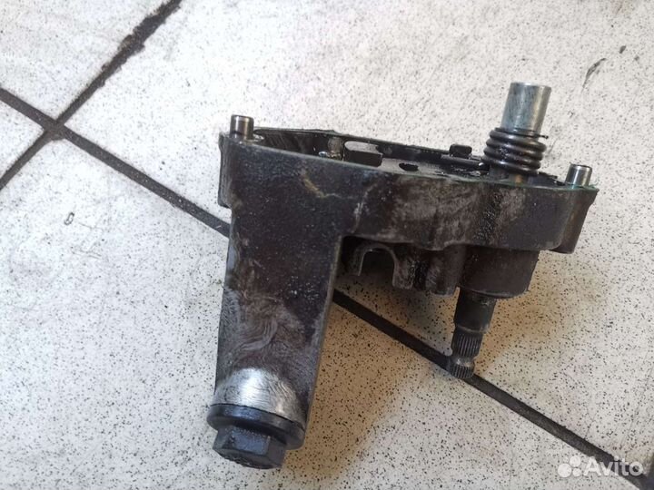 Крышка вала переключения передач Honda cb 750