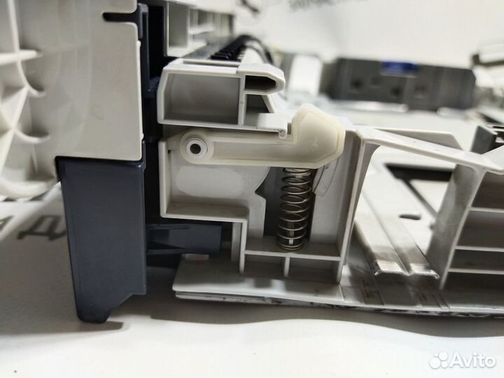 Кассета 250-листов (лоток 2) для HP 2055 RC2-6106