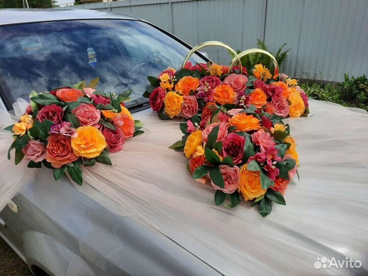 Свадебные украшения на машину