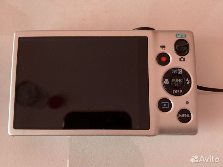 Компактный фотоаппарат canon