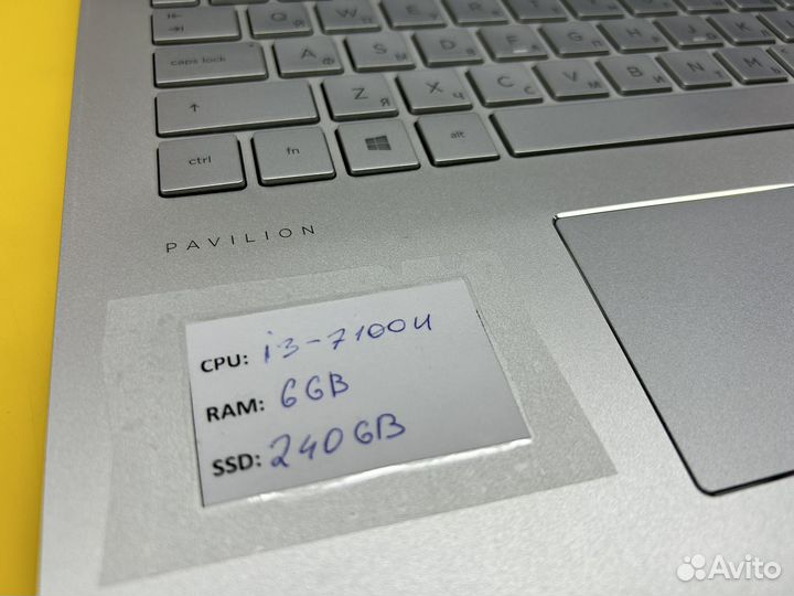 Мощный стильный ноутбук нр core i3