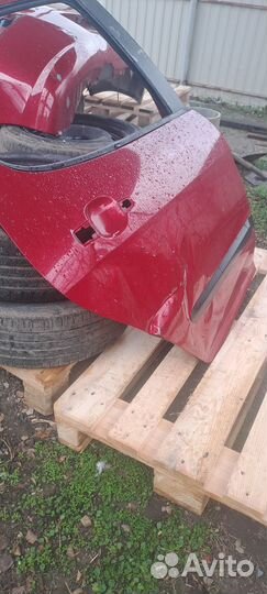 Дверь peugeot 308