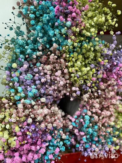 Гипсофила, зелень, розы цветы оптом