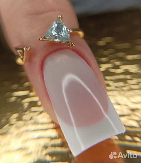 Маникюр, наращивание. Педикюр. (Садовый)